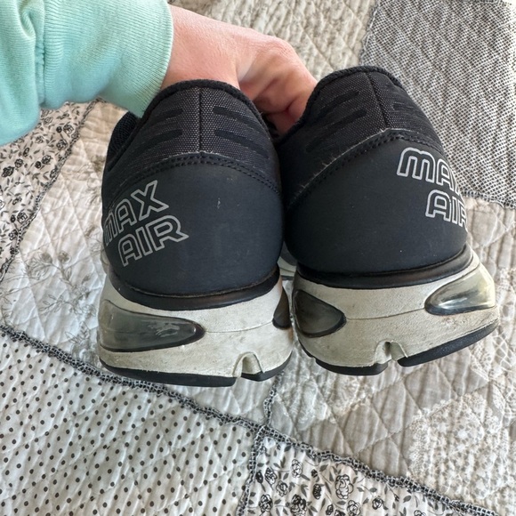 Nike Men's shoes - Picture 4 of 9